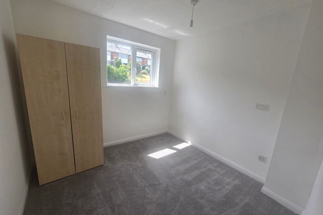 Flat 6, Coleman Road, Belvedere photo 3