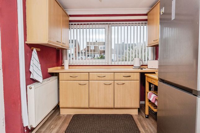 11, Darnford Close, Stafford photo 2