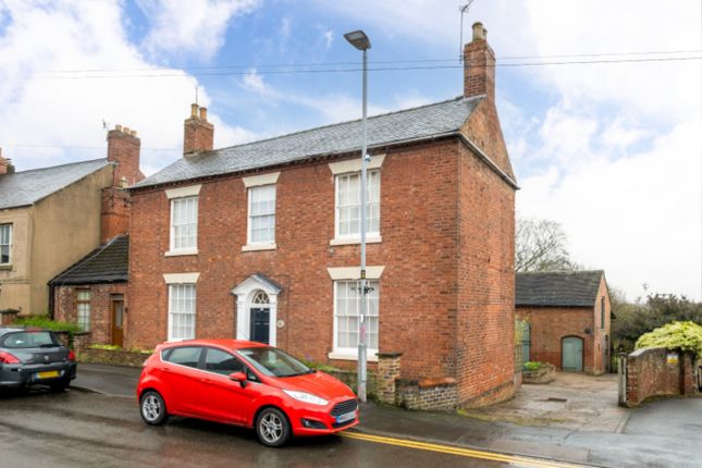 Thumbnail Country house for sale in High Street, Ibstock, Leicestershire