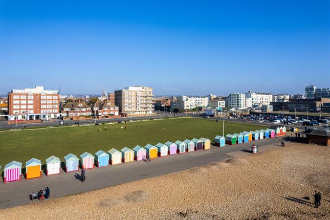 Property for sale in Kingsway, Hove