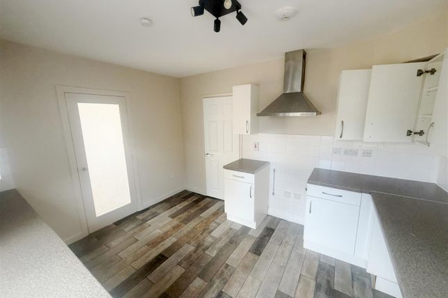 13, Lavender Rise, West Drayton photo 5