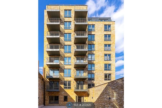 Thumbnail Flat to rent in Barundi Court, London