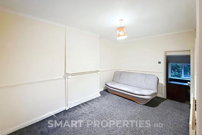 408, Manchester Road, Huddersfield photo 3