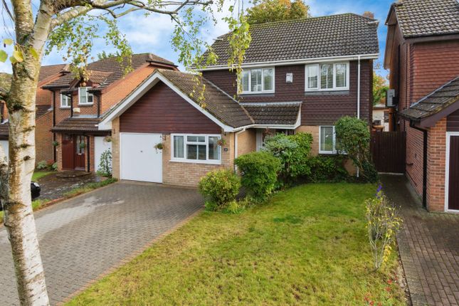 Detached house for sale in Blackford Close, South Croydon