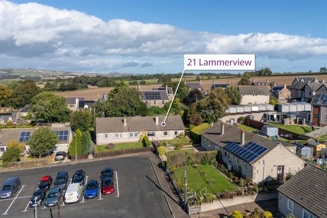 21, Lammerview, Chirnside photo 3