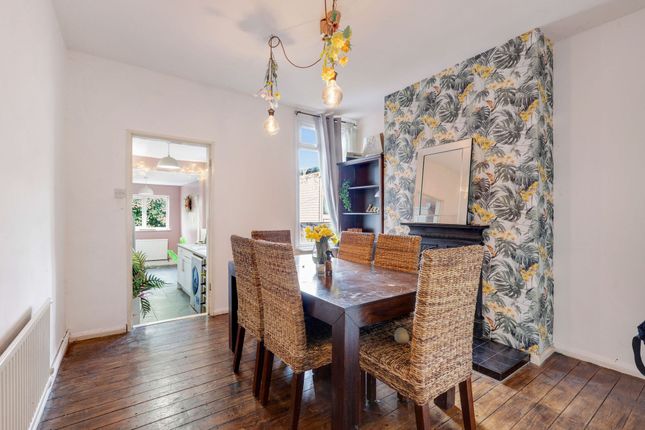 615 Carlton Road, Nottingham photo 3