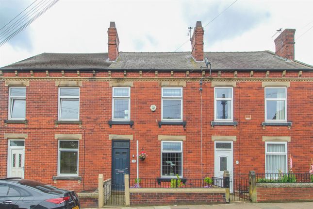 Thumbnail Terraced house for sale in Headlands Road, Ossett