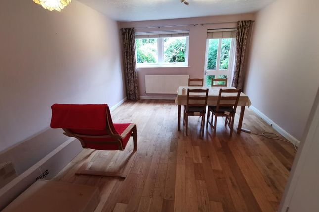 9, Undine Road, London photo 3