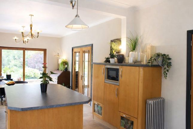 6, Woodhouse Road, Loughborough photo 4