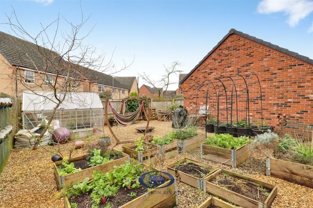 9, Harry Mortimer Way Elworth, Sandbach photo 3