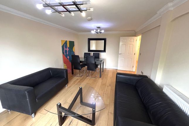 Flat 5A, Jackson's Moss, Manchester photo 2