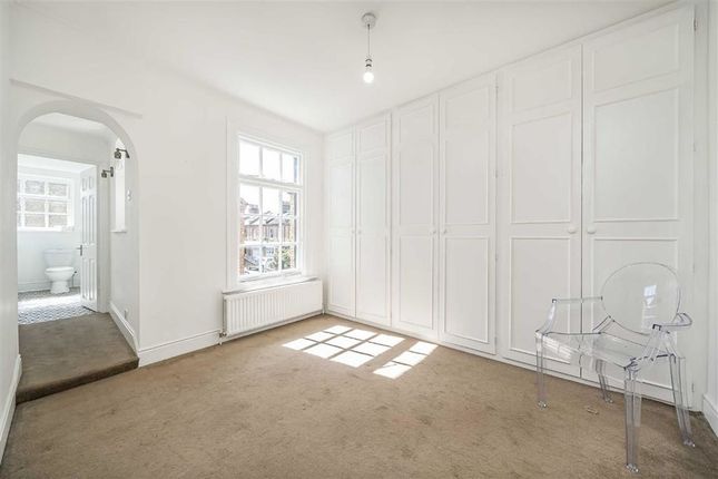 Property to rent in Princes Road, London