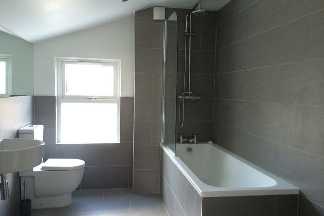 168, Burrage Road, Woolwich photo 3