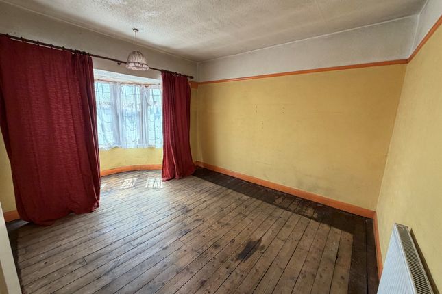 8, Greenhill Avenue, ROTHERHAM photo 5
