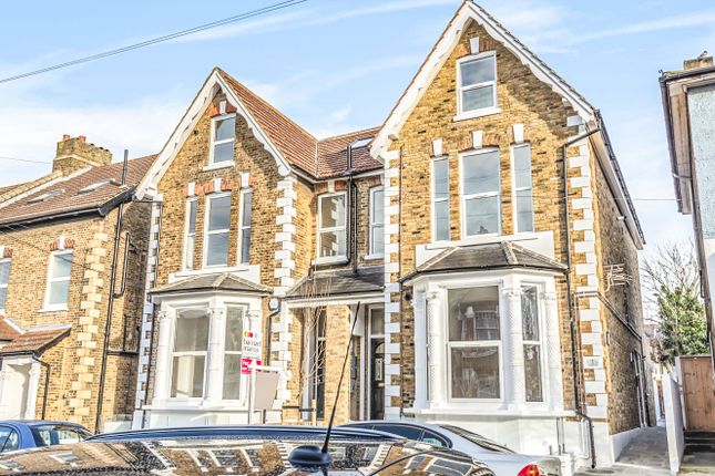Flat for sale in Manchester Road, Thornton Heath
