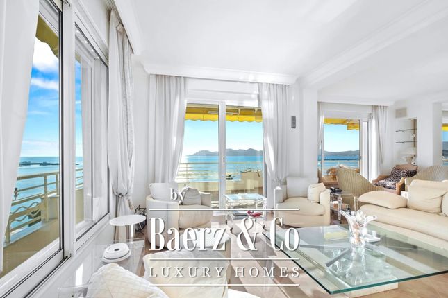 Apartment for sale in La Croisette - Cannes, 61 Bd De La Croisette, 06400 Cannes, France