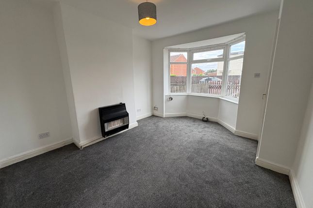119, Foredyke Avenue, Hull photo 2