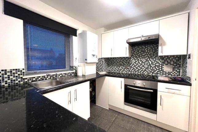 7, Cassea Court, Weymouth photo 4