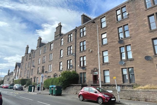 Thumbnail Flat for sale in 185 Clepington Road, Dundee