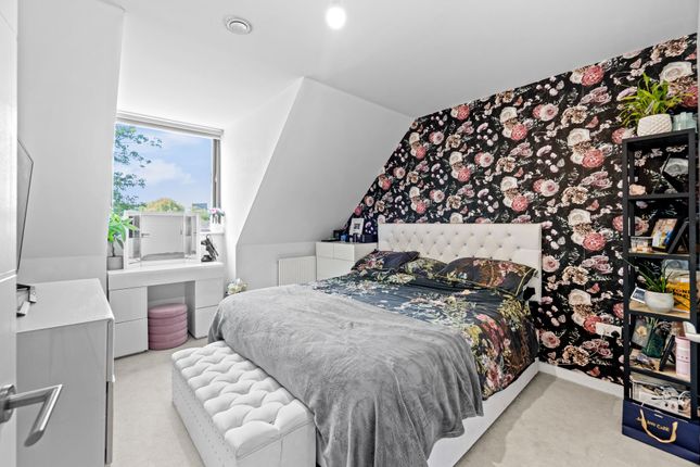 50 Riverbank Way, Wallington photo 4