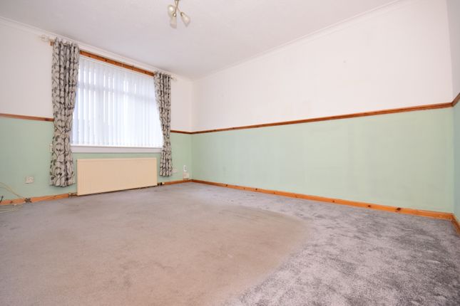 8 Sunnyside Place, Motherwell photo 3