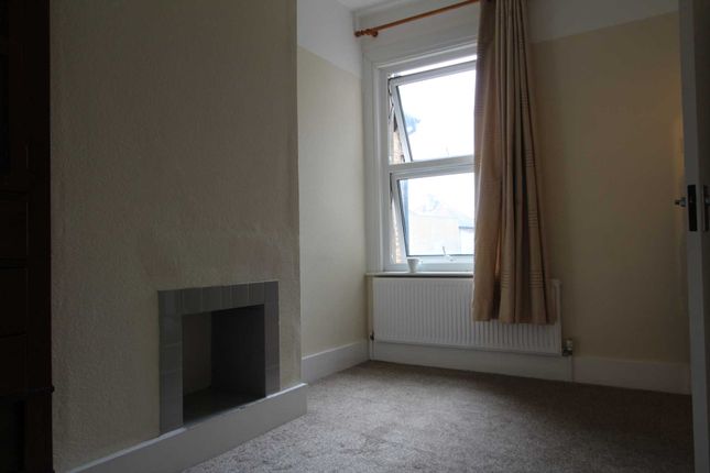 31, Colchester Road, Southend On Sea photo 5