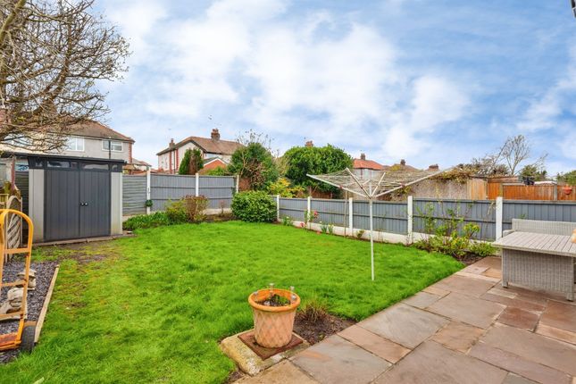 4, Robin Hood Lane, Frodsham photo 3