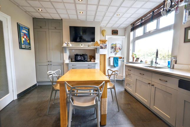 Branksome 10, Tittensor Road, Stoke-On-Trent photo 3