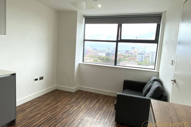 Apt 710, West Point, Manchester photo 4