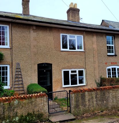 Thumbnail Cottage to rent in Severn Terrace, Newnham On Severn