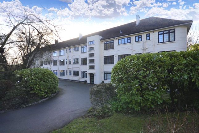 Flat to rent in Christchurch Place, Christchurch Mount, Epsom, Surrey