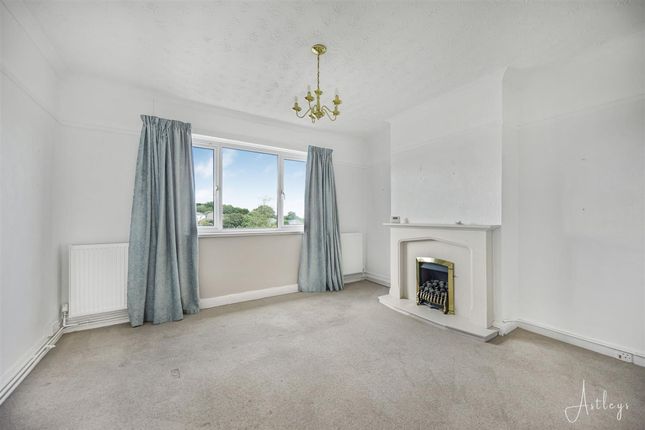 110, Glen Road, Swansea photo 3