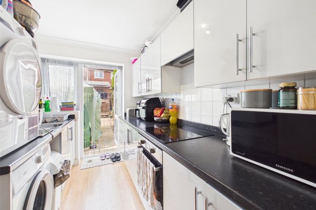 63, Overbrook Road, Gloucester photo 4