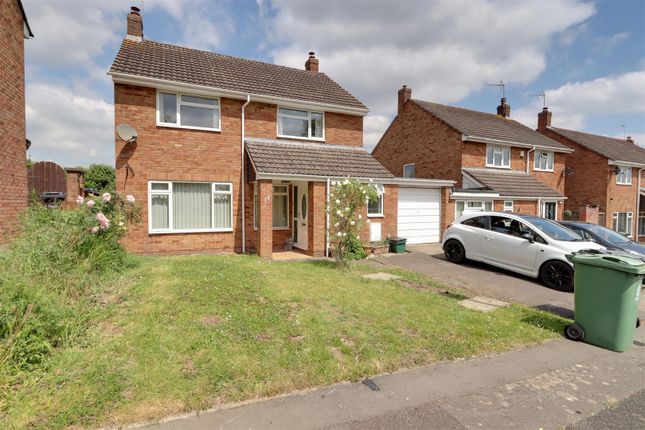 Thumbnail Link-detached house to rent in Honeythorn Close, Hempsted, Gloucester