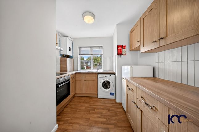 4 Palace View, London photo 2