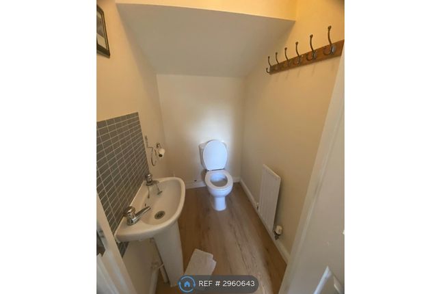 Gilpin Close, Bourne photo 5