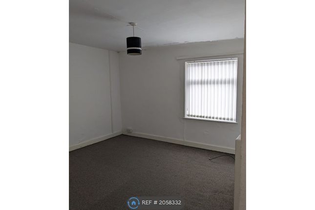 End terrace house to rent in Hathershaw Lane, Oldham