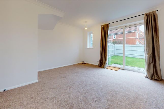 10, Hartdames, Milton Keynes photo 4