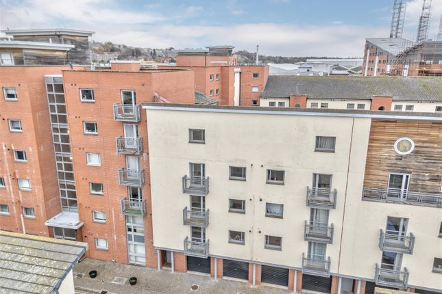 38 Thorter Row Dundee-2.Jpg