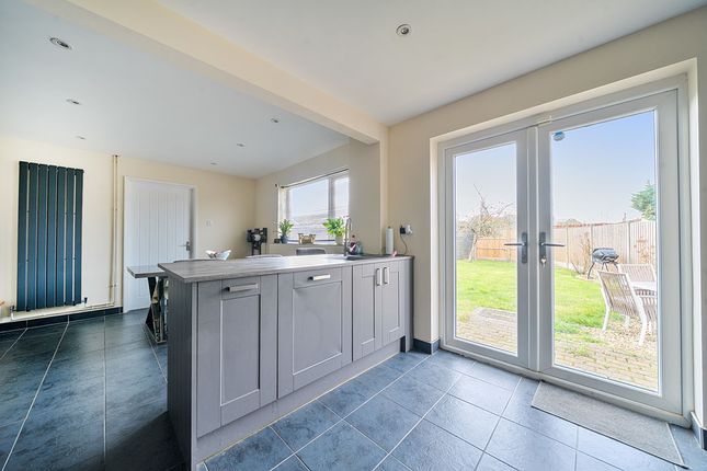 21, Oakfield, Lincoln photo 5