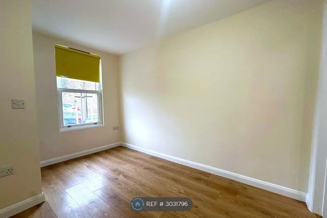 B Salisbury Road, London photo 3