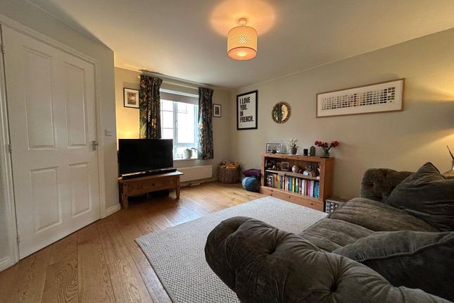 20, Wheelwright Way, Northamptonshire photo 2