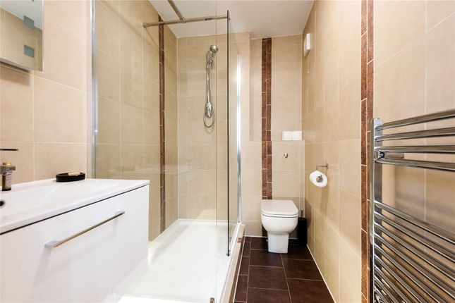 7B, Heathcote Street, London photo 4