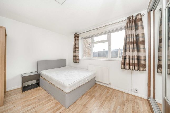 Terraced house for sale in Albion Mews, London