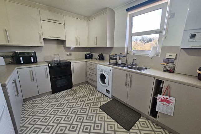 Flat 9, Edentown Court, Carlisle photo 2