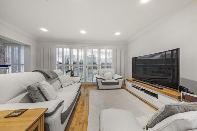 130, Radlett Road, St. Albans photo 2