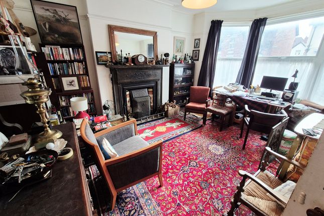 Ground Floor Flat, 63, Summerland Avenue, Minehead photo 2