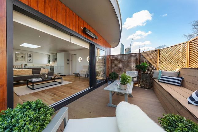 Thumbnail Houseboat to rent in Cheyne Walk, Chelsea Harbour, London