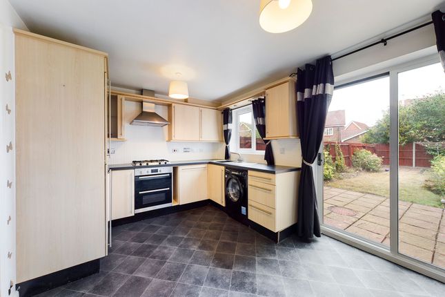 4 Cuthbert Close, Thetford photo 4