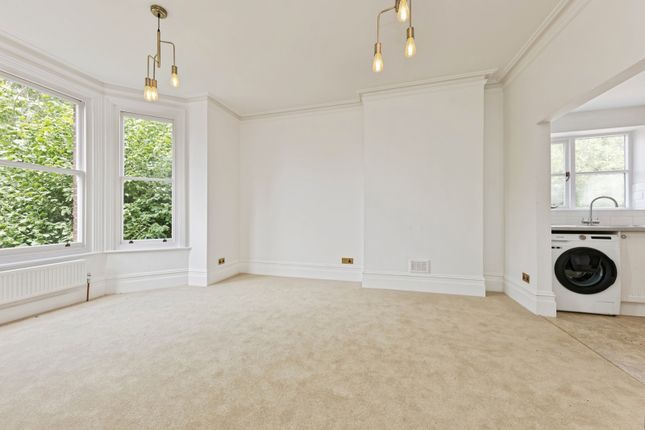 Flat 4, Claire Court, 53, London Road, Kent photo 3